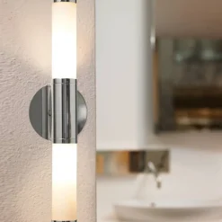 Vägglampa Eglo Palmera