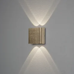 Vägglykta Gnosjö Konstsmide Cheri Mässing