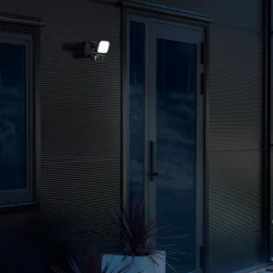 Vägglykta Gnosjö Konstsmide Smartlight Wifi med Kamera 10W