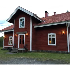Vägglykta Westal Viresjö 100W Gjuten