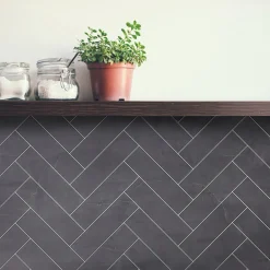 Väggskiva BerryAlloc Kitchen Wall Svart Kalk Fiskben