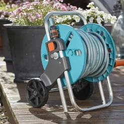 Villapaket Gardena Bevattning Slangvagn & Kran Med Vattenspridare & Sprinklerpistol